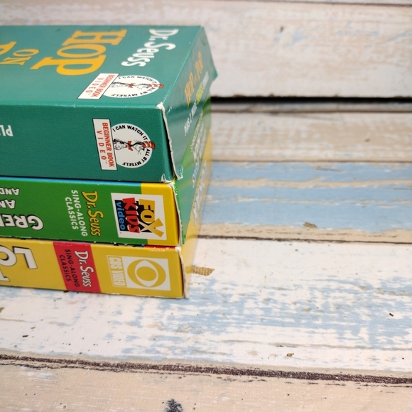 Dr. Seuss VHS lot of 3 tapes The Lorax, Hop on Pop, Green Eggs and Ham - Picture 4 of 6
